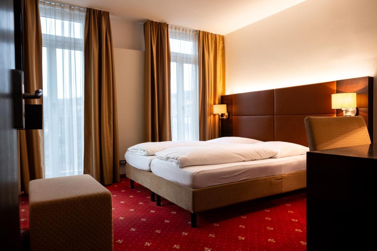 Pucci Baerengarten Stadthotel Равенсбург Екстериор снимка